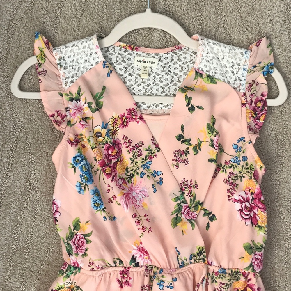Pretty Pink Ruffled Floral Dress - Picture 3 of 6
